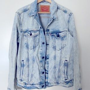 Vintage Levi’s Denim Jacket